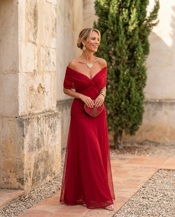 ELEGANT DRESS WITH V-NECK