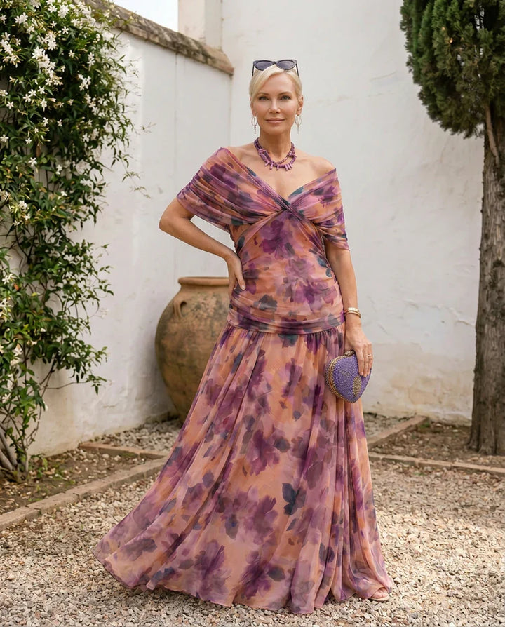 ELEGANT DRESS WITH V-NECK